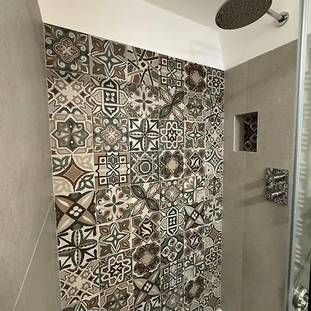 Apartament Dimora Antica Santa Chiara *